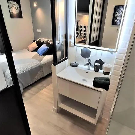 Apartment Home&work 101 - Hypercentre - Parking A Proximite Niort