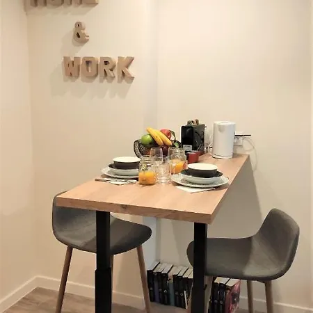 Apartment Home&work 101 - Hypercentre - Parking A Proximite Niort